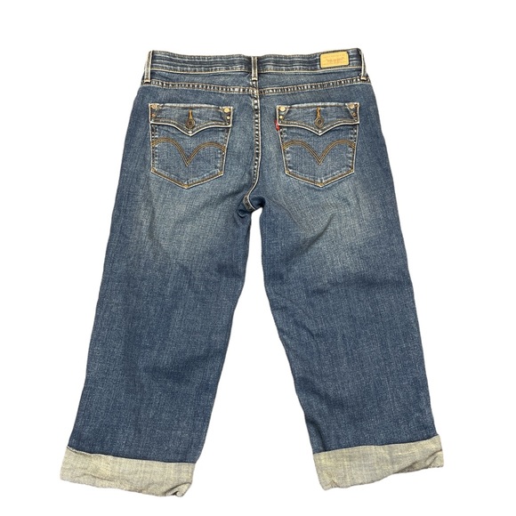 LEVI'S 525 Perfect Waist Capri's Women's Sz 8 Blue Cuff Button Pocket - Picture 2 of 10